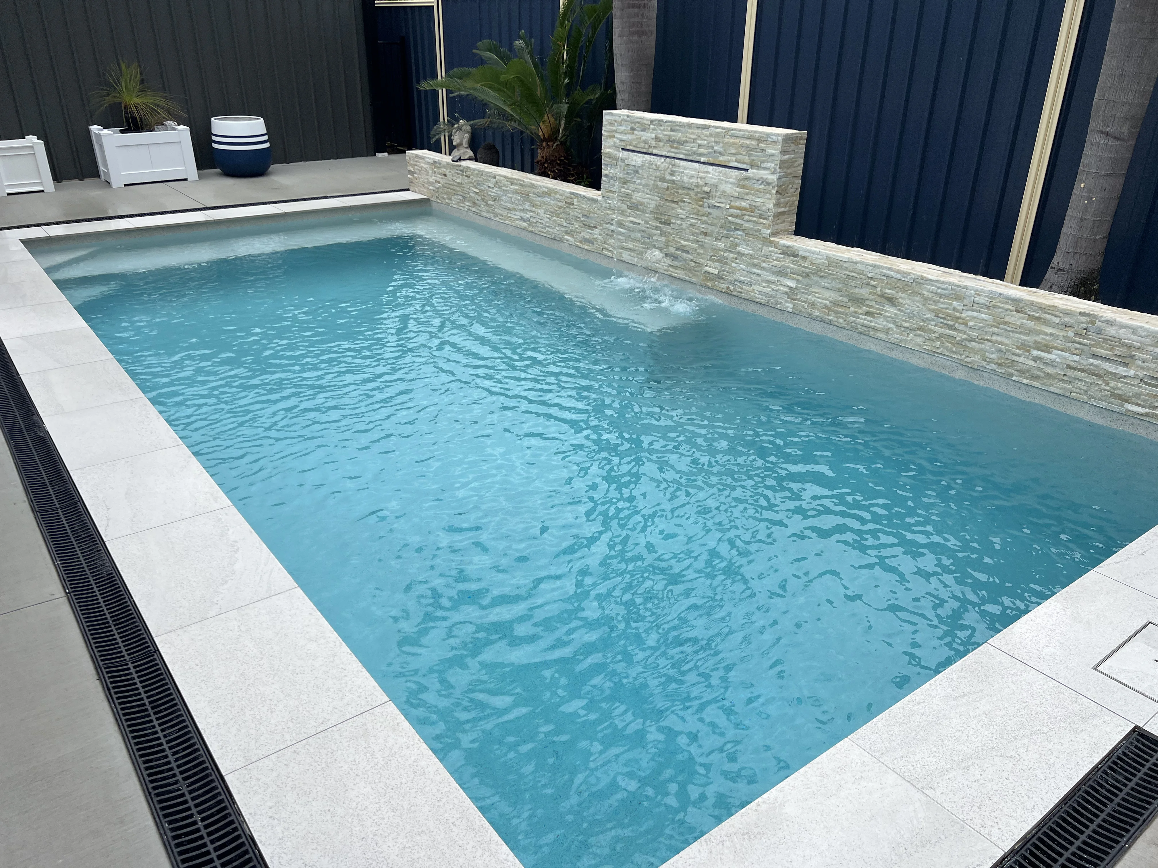 Caboolture Pool With Water Feature